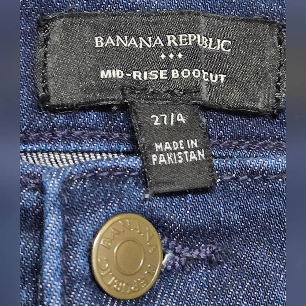Banana Republic Mid-Rise Bootcut Jeans Sz 4 or 27 Dark Blue 30
